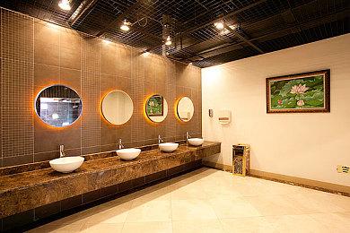 国际象棋益智解谜游戏《棋境漫游》——开发者演示视频现已推出 